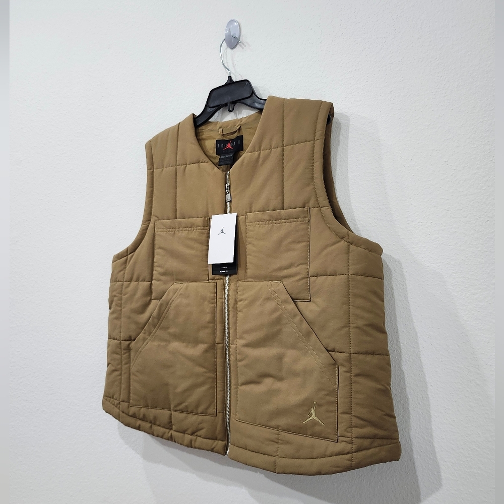Nike Jordan Women's Quilted Vest Brown Kelp FB5192-395 Loose Fit Size Medium NWT - Picture 2 of 9